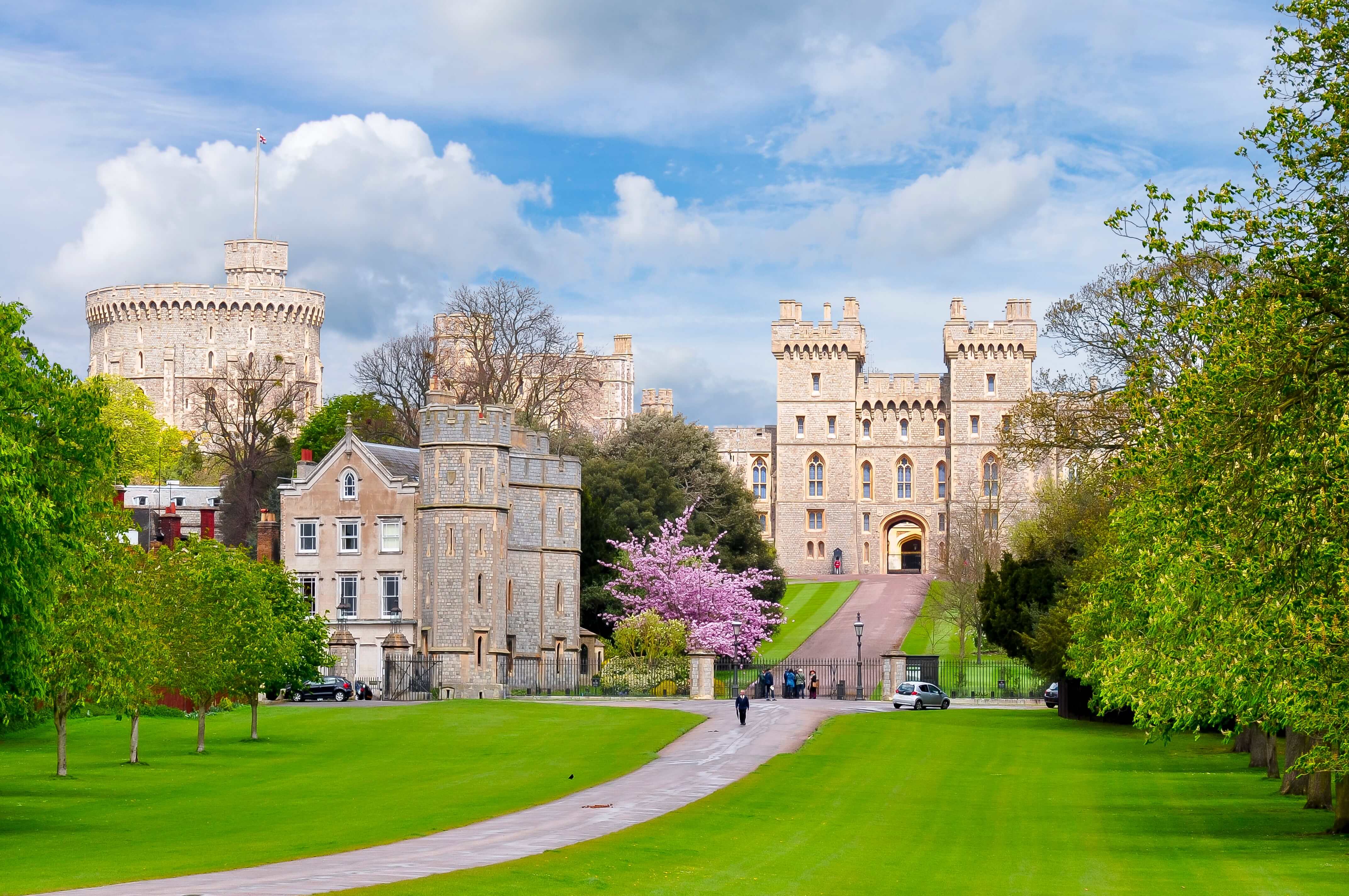 Long walk to Windsor castle in spring, London suburbs, UK